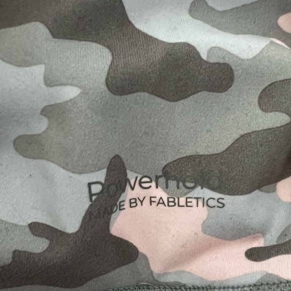 Fabletics Workout Set - Pink & Gray Camo Print (Size S Bra & XS Pants) - Picture 3 of 8